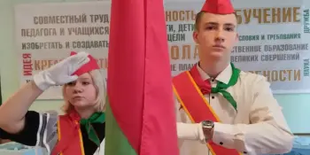 Торжественная линейка, посвящённая окончанию 2-ой четверти