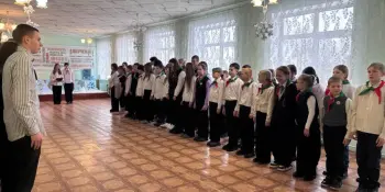 Торжественная линейка, посвящённая началу 3 четверти